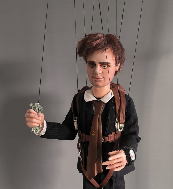 Original custom marionette by Axamarionettes