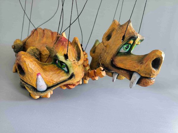 dragon-marionette-hand-carved-axamarionettes